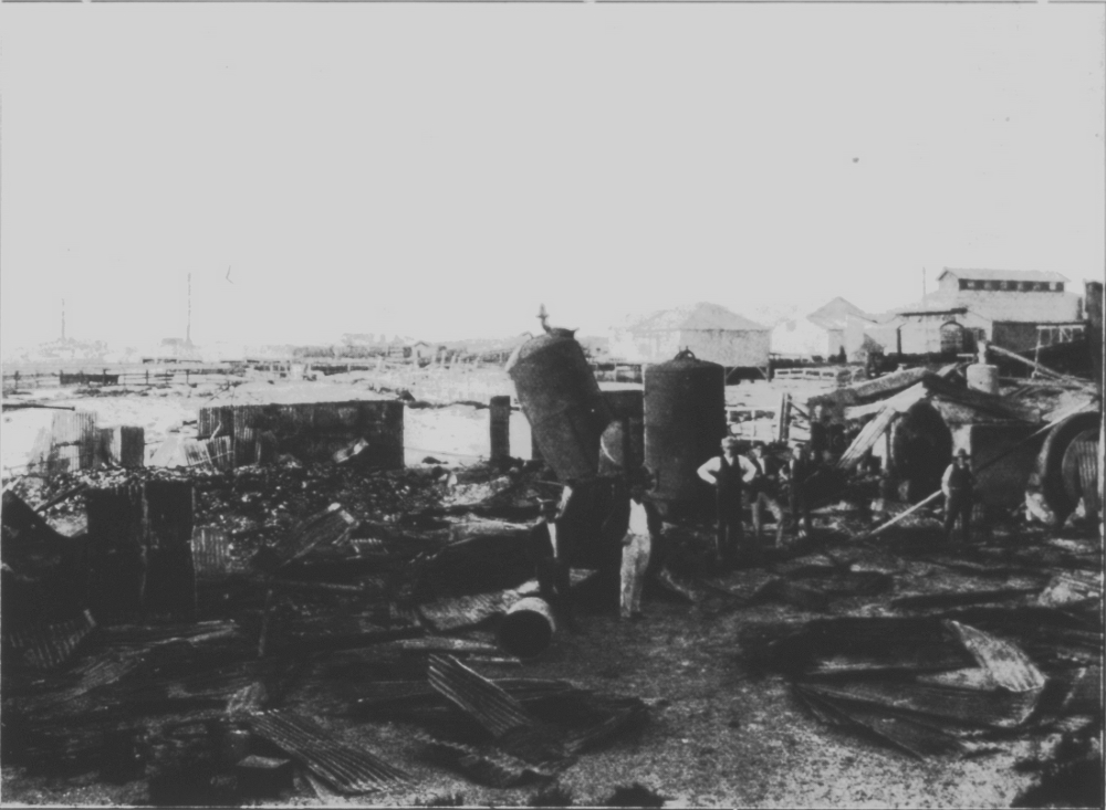 Fire at Emanuel Brothers Robb Jetty bone mill, 1914