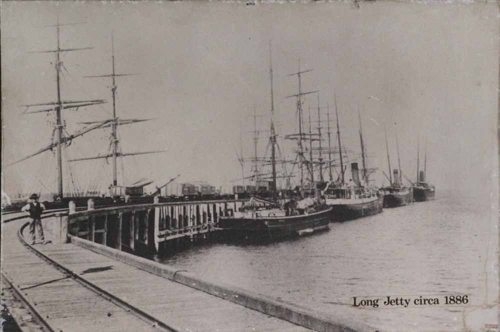 Long Jetty, Fremantle c1886 [photograph]