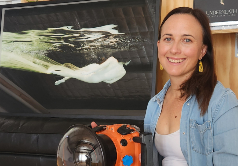 Underwater portrait photographer shows off ethereal quality