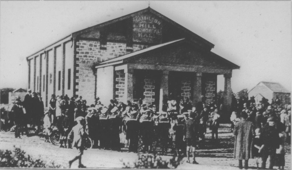 Opening Hamilton Hill Memorial Hall, 19 July 1925